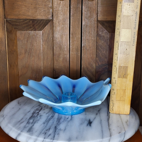 Elegant Blue Glass Art Bowl - Picture 6 of 13